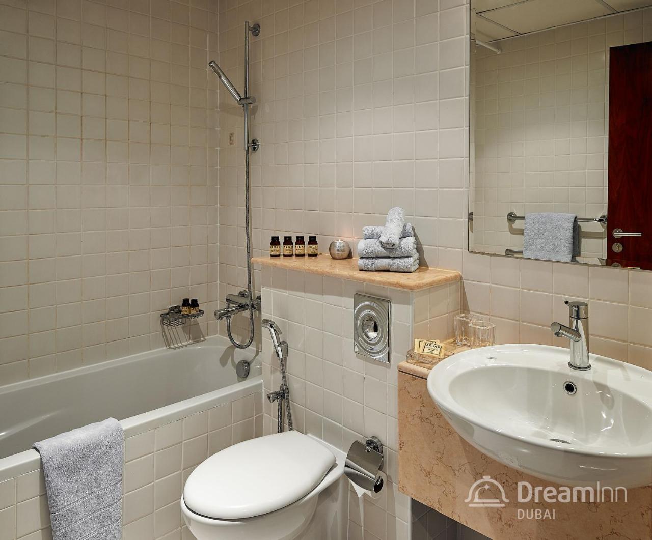 Dream Inn Apartments - Marina Quays 두바이 외부 사진